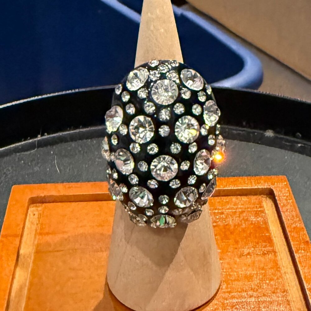 Black Resin & Swarovski Crystal Oval Dome Ring | Like New | Size 7